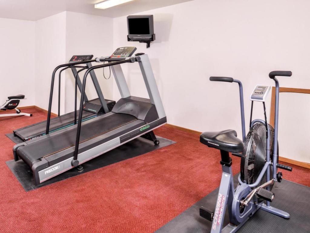 Americas Best Value Inn Missouri Valley Exteriör bild