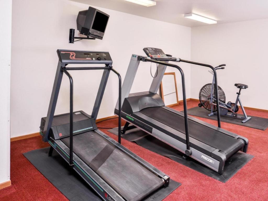 Americas Best Value Inn Missouri Valley Exteriör bild