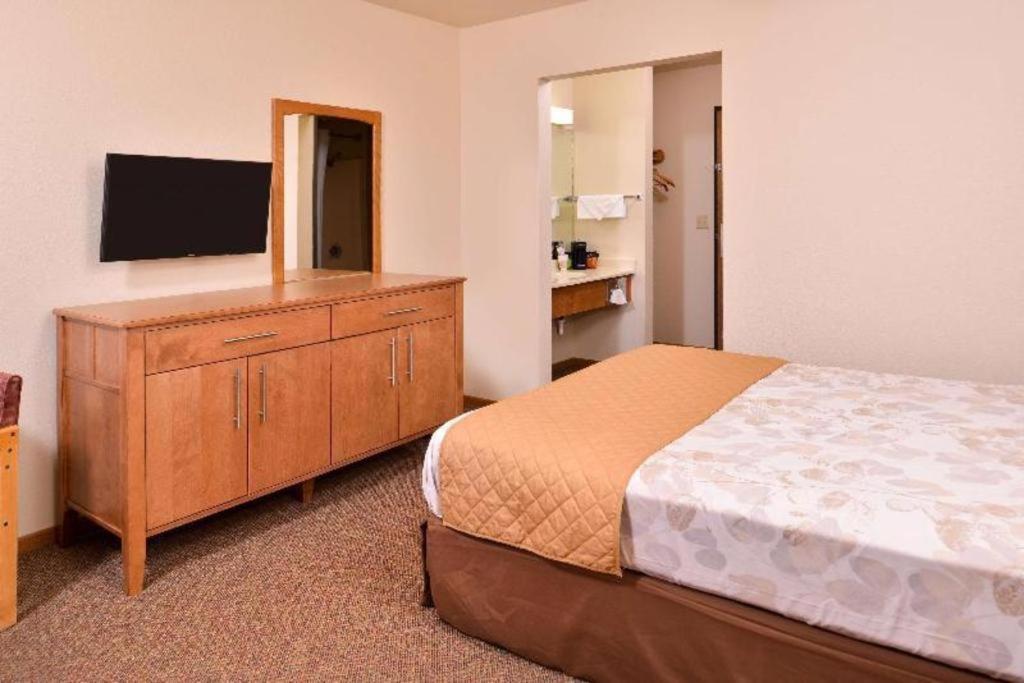 Americas Best Value Inn Missouri Valley Exteriör bild